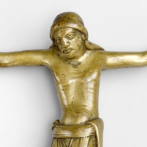 Kruzifix eines Vortragekreuzes Rainer von Huy (?), Lüttich, um 1110/20, Bronze  (Gelbguss), 16 x 17 cm,  Inv.-Nr. H 70 , © Rheinisches Bildarchiv
