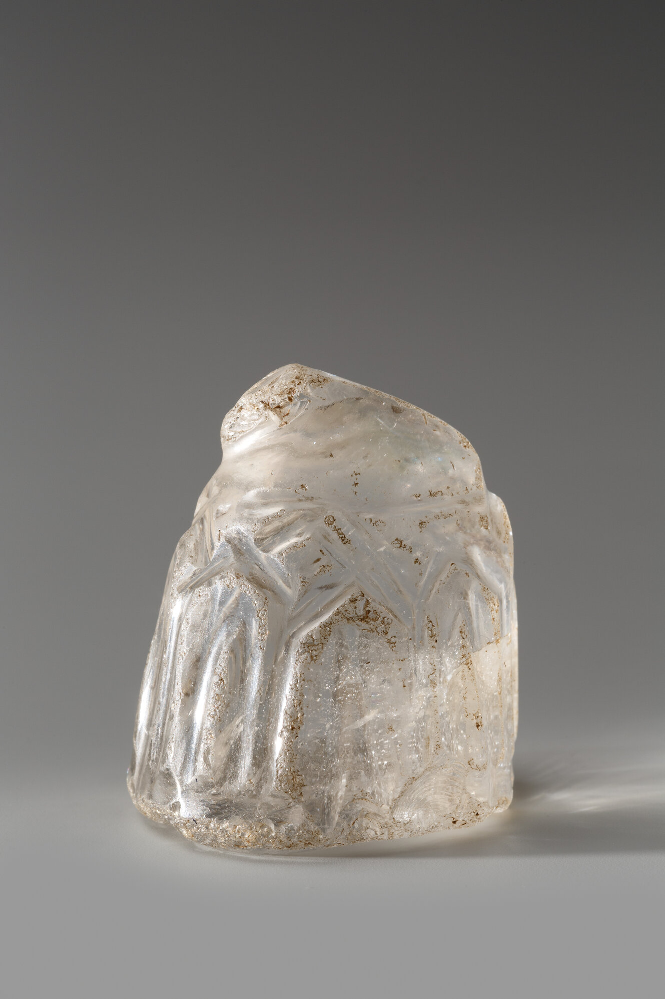 Spielstein eines Schachspiels aus Bergkristall