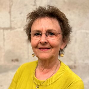 Portraitfoto von Ursula Donder.