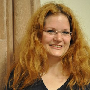 Porträtfoto von Christina Clever-Kümper.